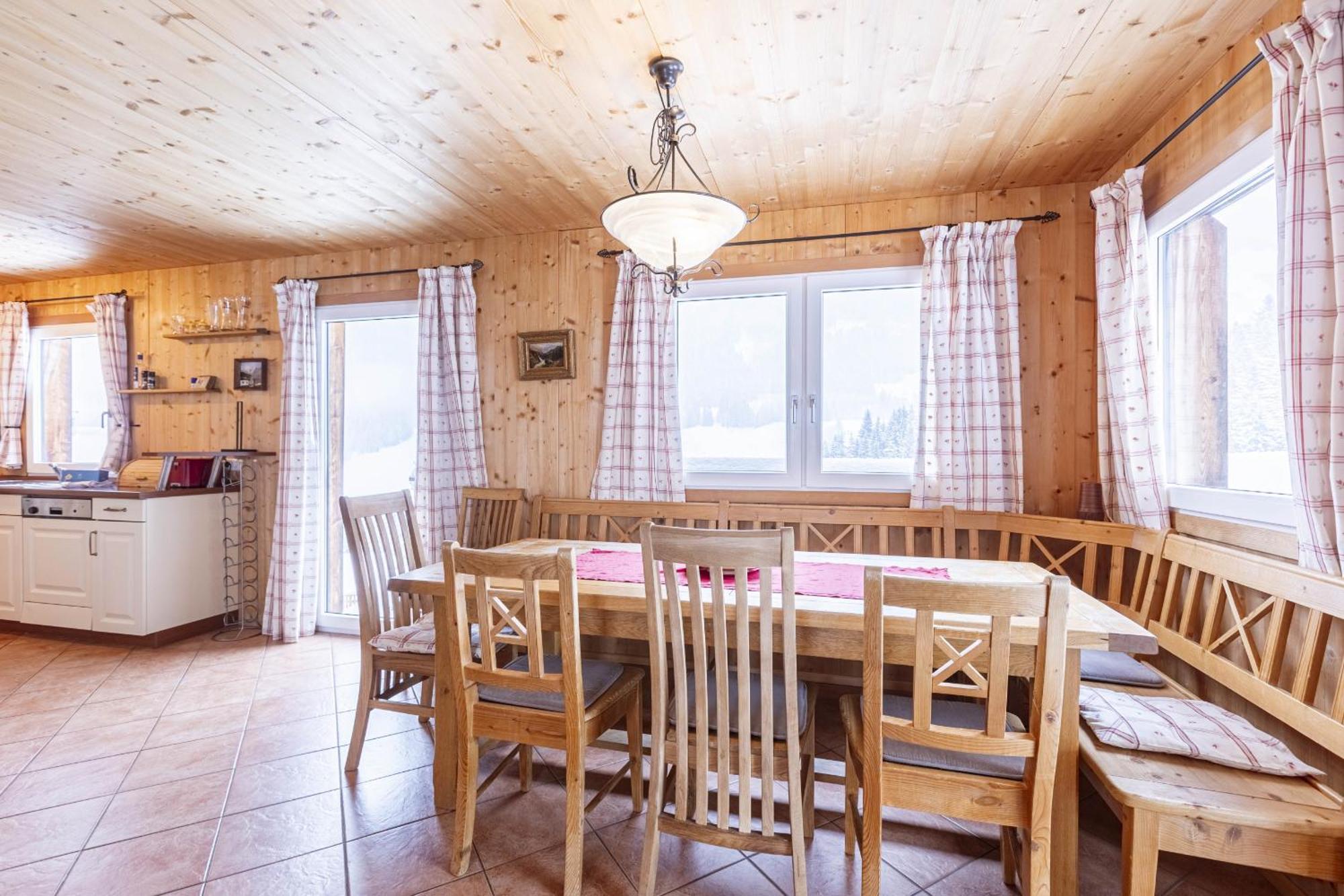 Alpendorf Dachstein West By Alps Resorts 애나버그임라메탈 외부 사진